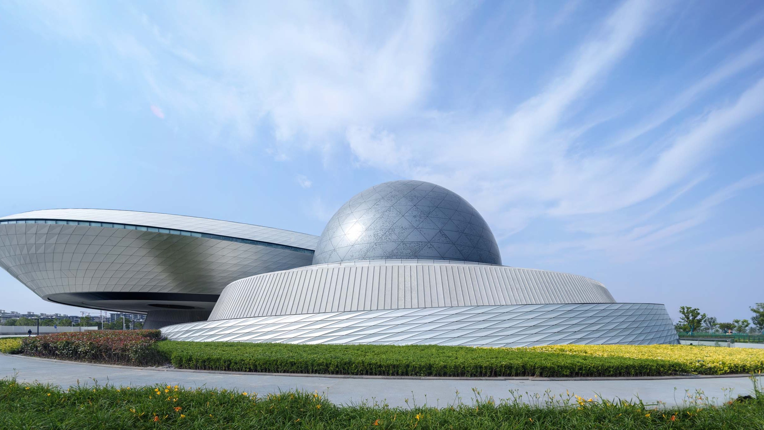 В Шанхае построен крупнейший в мире астрономический музей — Shanghai Astronomy Museum