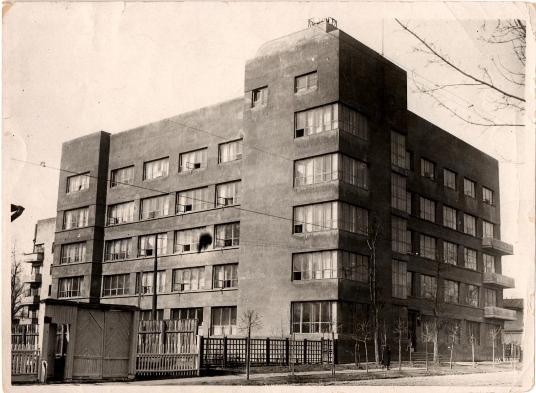 Первый дом в городке художников на Масловке 1930 год. Источник pastvu.comp359740