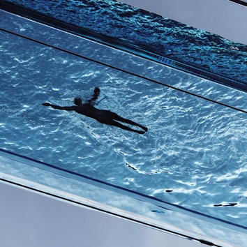 Sky Pool: подвесной бассейн в Лондоне