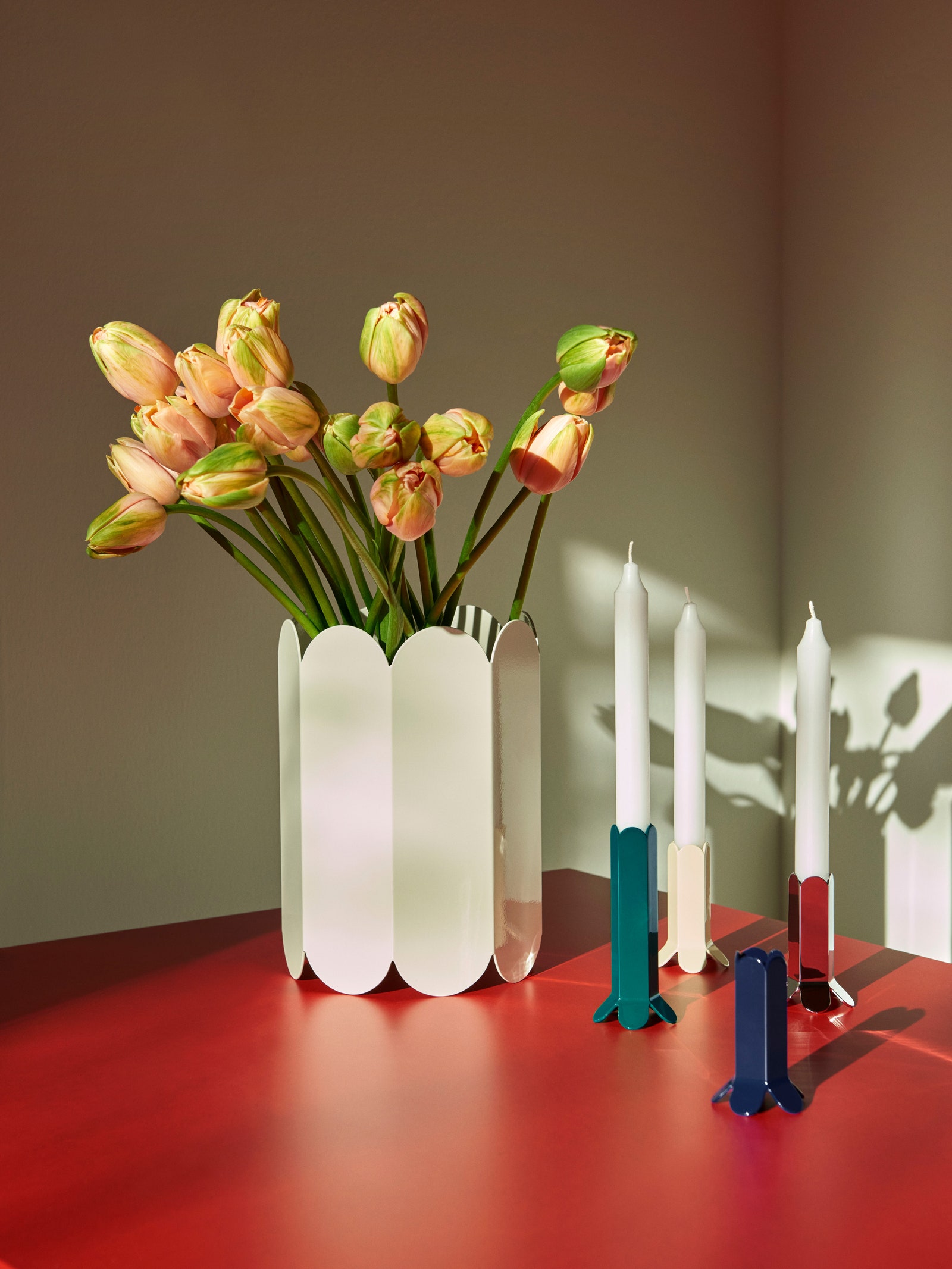 Коллекция мебели света и декора от дизайнеров Muller Van Severen для Hay