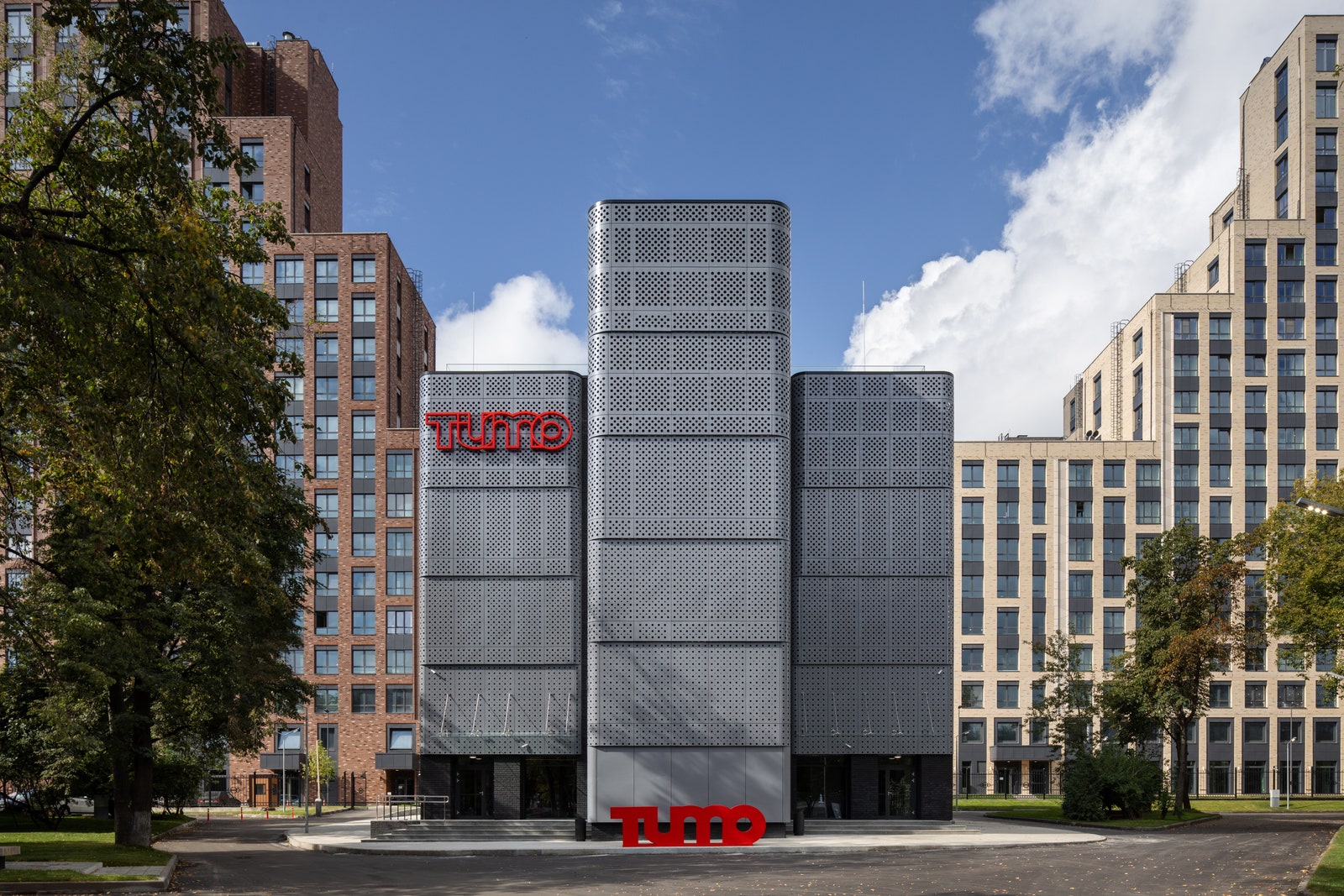 Победитель AD Design Award 2021 школа креативных технологий TUMO в Москве