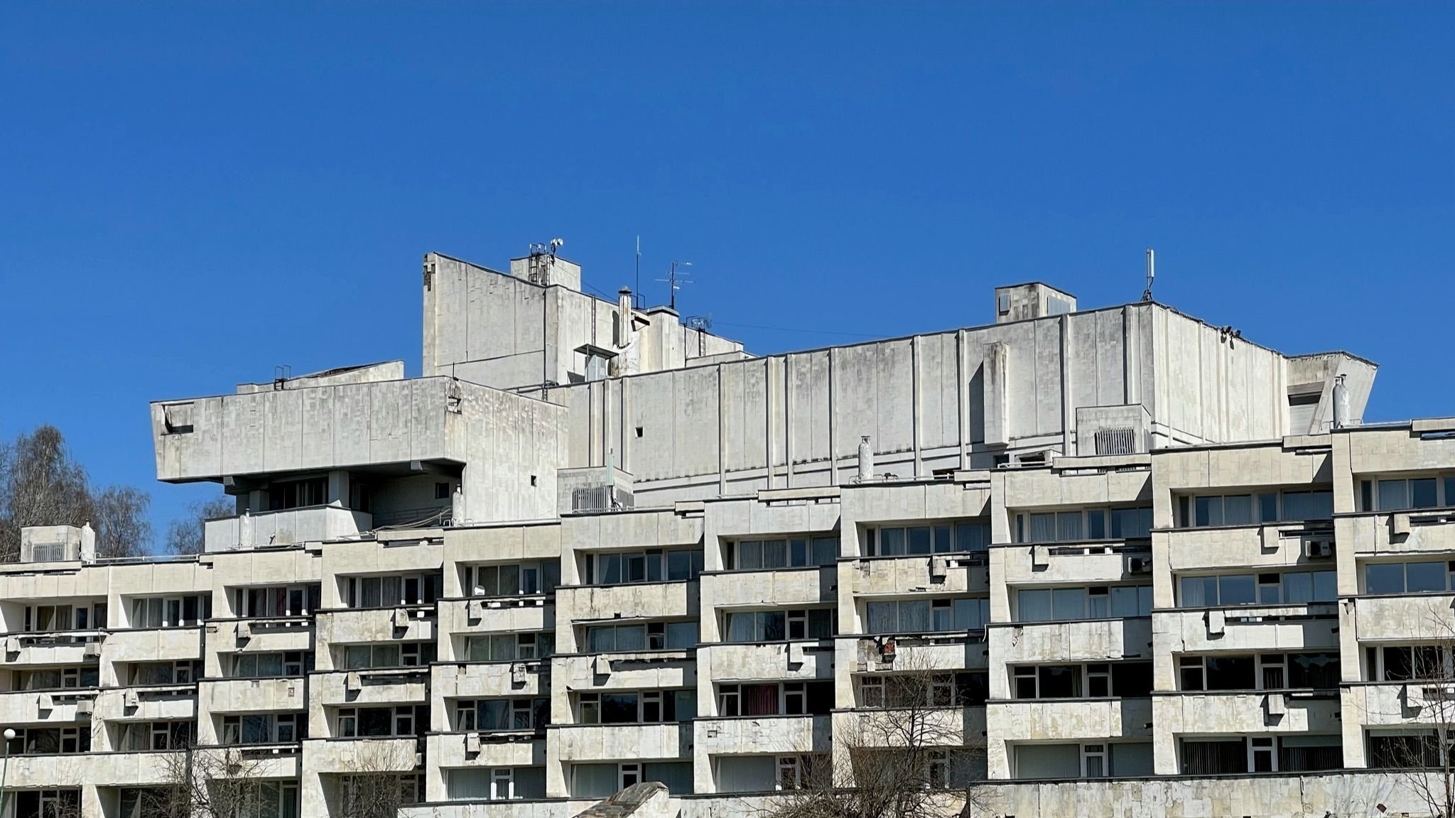 В Подмосковье хотят снести пансионат “Отрадное” — памятник советского модернизма