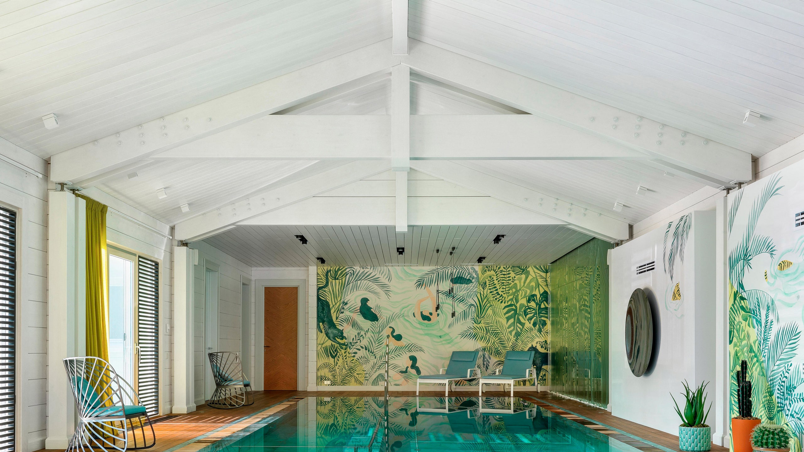 Дизайн интерьера бассейна в домах