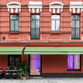 В Москве открылся поп-ап-проект Gucci Shop & Bar