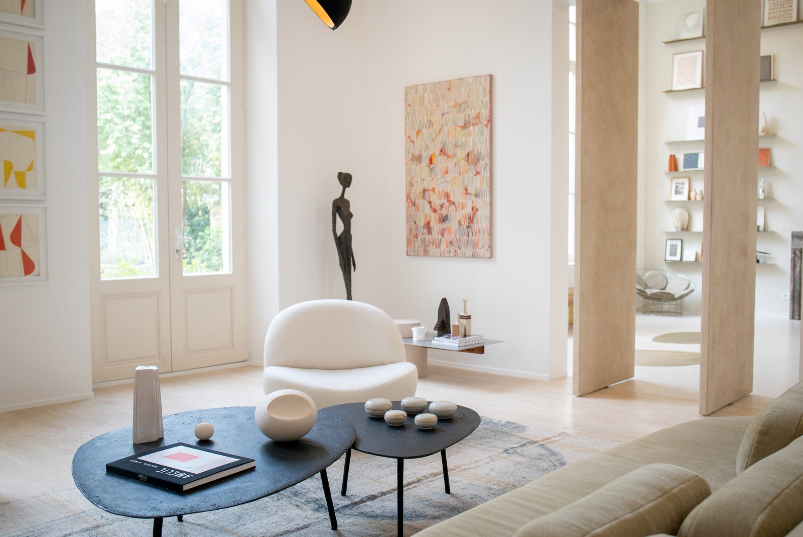 Галерея искусства и дизайна в Париже