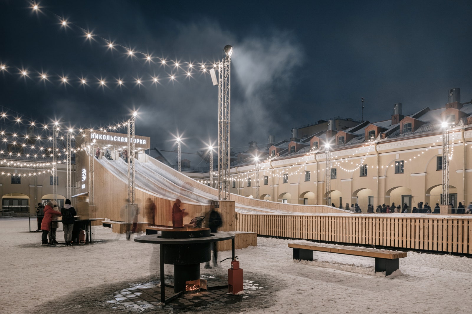 “Зима в Никольских рядах” в центре СанктПетербурга