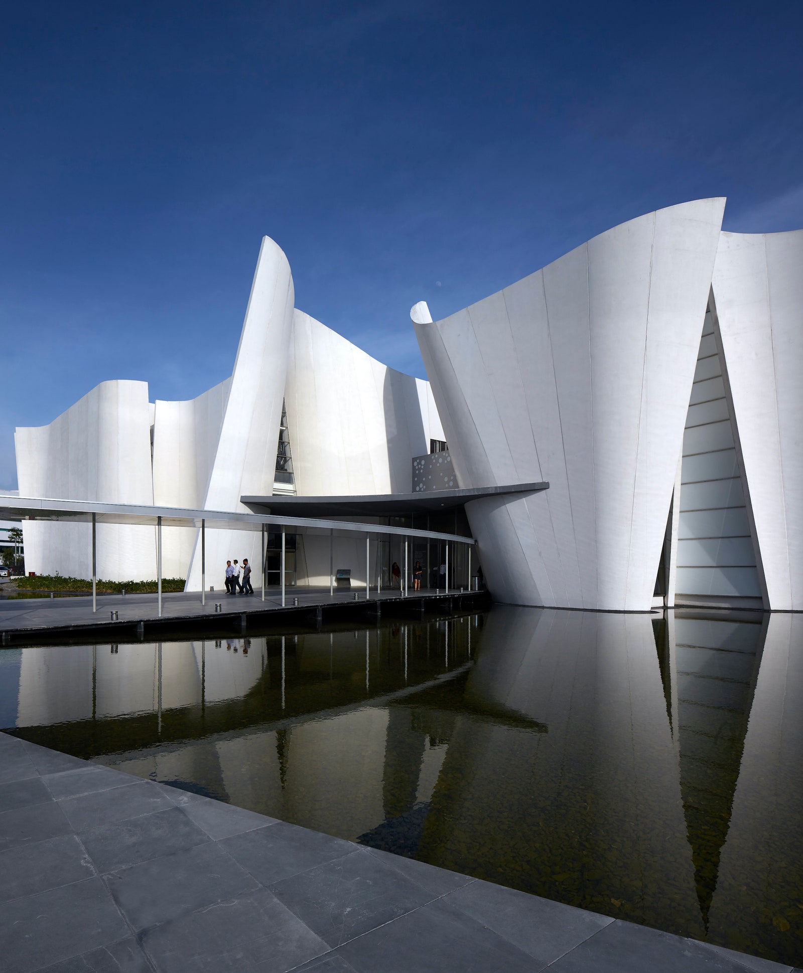 Международный музей барокко Пуэбла Мексика. Архитектор Тоёо Ито. Год открытия 2016. www.mib.puebla.gob.mx