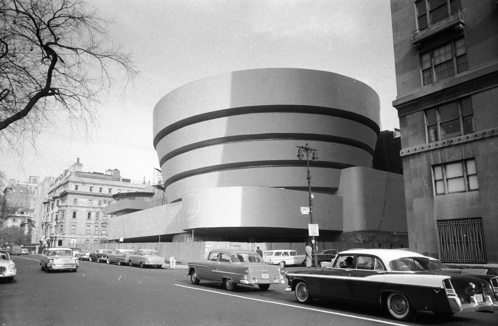 Музей Соломона Гуггенхайма в Нью‑Йорке 1959 год.