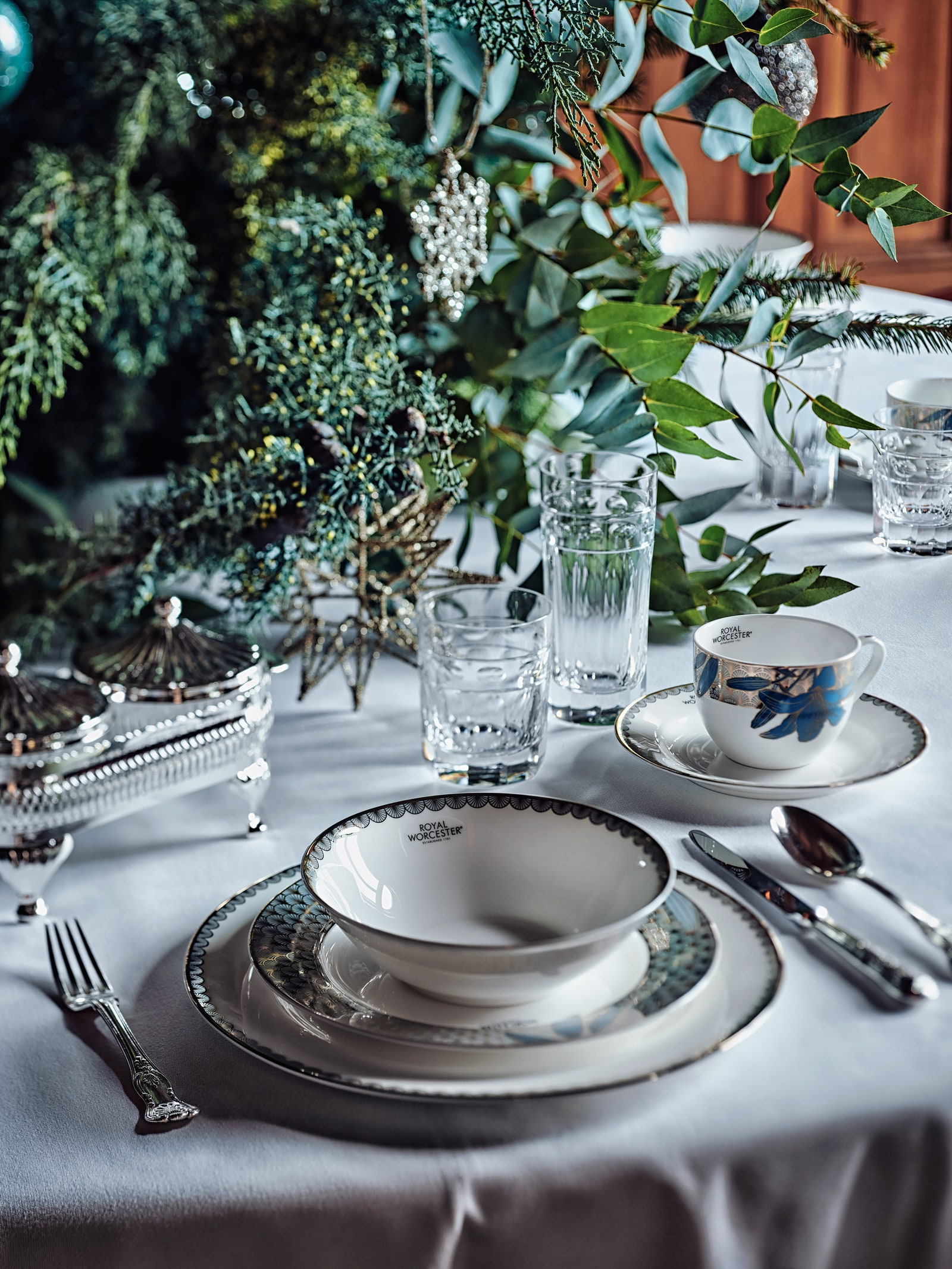 Новогодняя сказка поанглийски сервировка праздничного завтрака чаепития и ужина в резиденции посла Великобритании