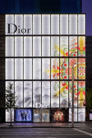 Бутик Dior в Токио. Фото Daici Ano.