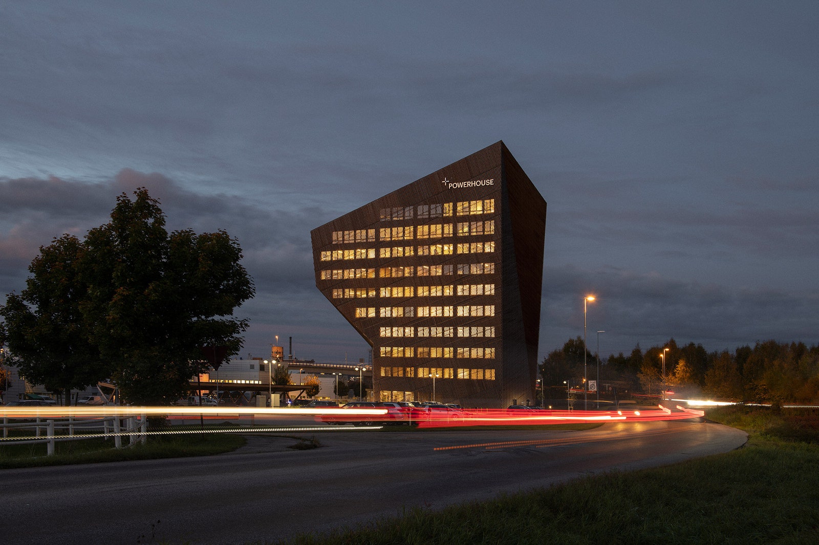 Здание с положительным энергобалансом по проекту бюро Snøhetta.