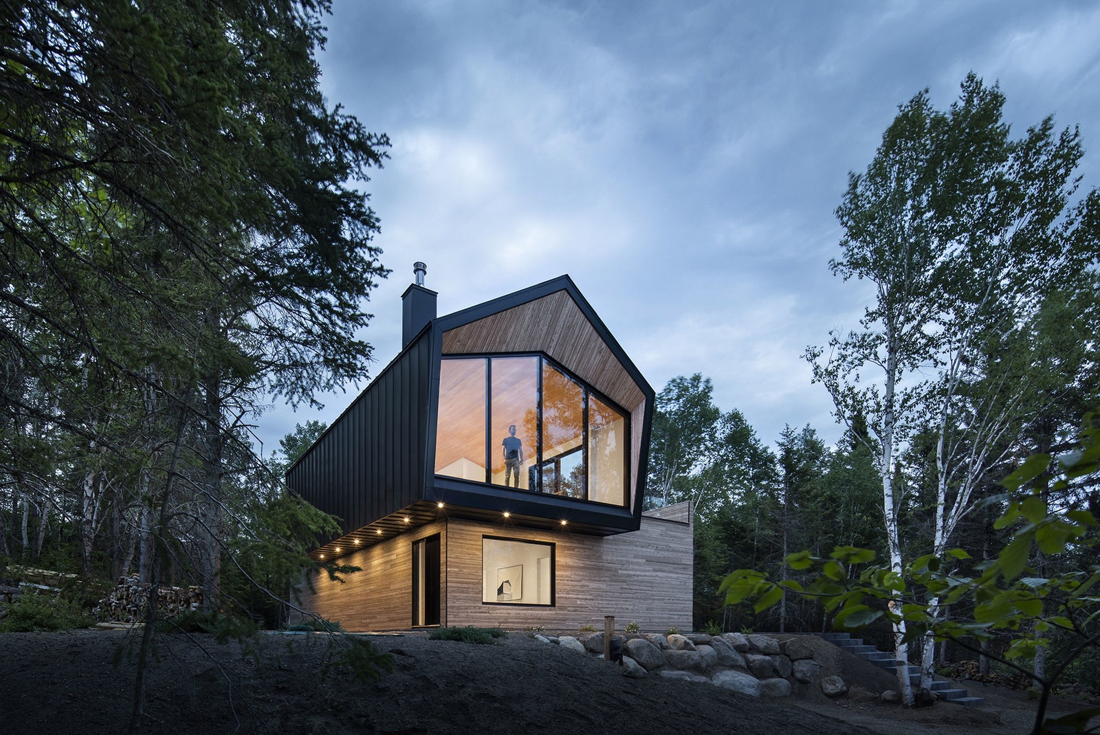 Туристический дом с видом на реку в Канаде