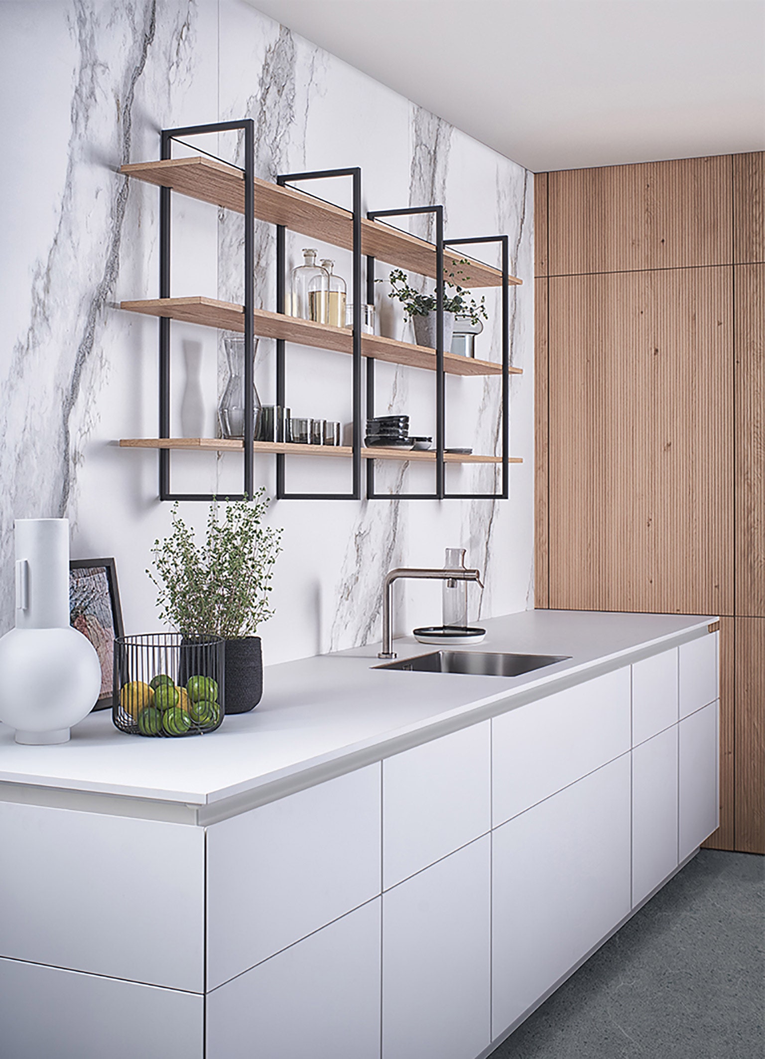 Кухня в стиле мягкого минимализма новая архитектурная коллекция от Leicht