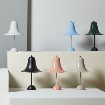 Цветные лампы-колокольчики от Вернера Пантона
