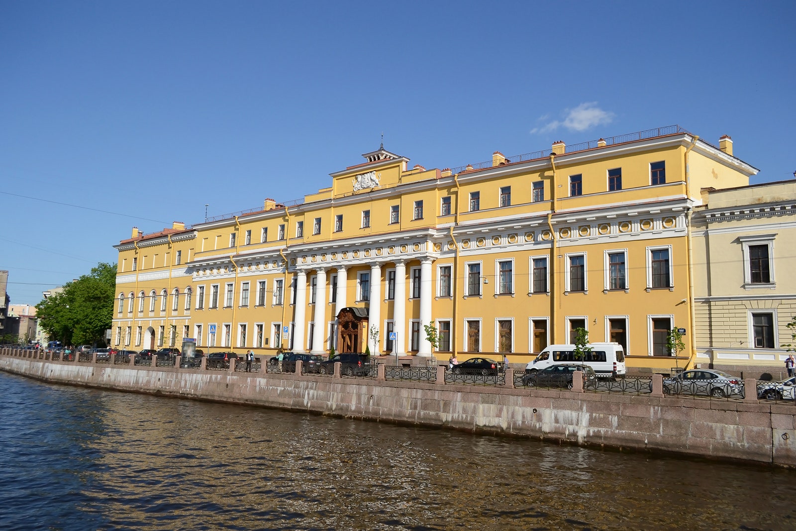 Жизнь покоролевски 5 самых красивых дворцов России