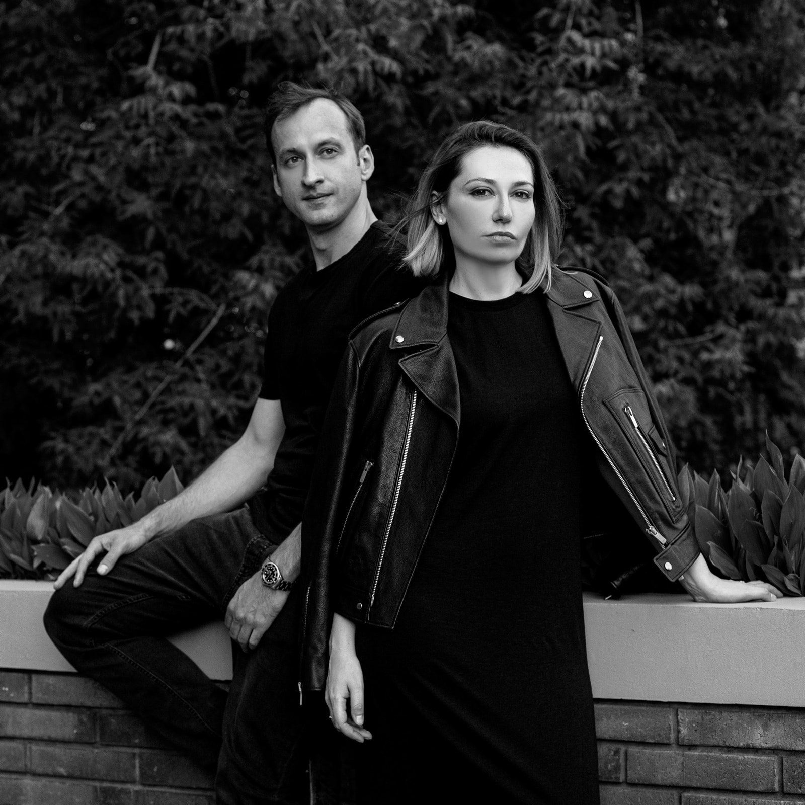 Супруги Александр и Анна Краузе окончили МАРХИ и в 2006 году основали свое бюро KRAUZEarchitects. Проектируют частные и...