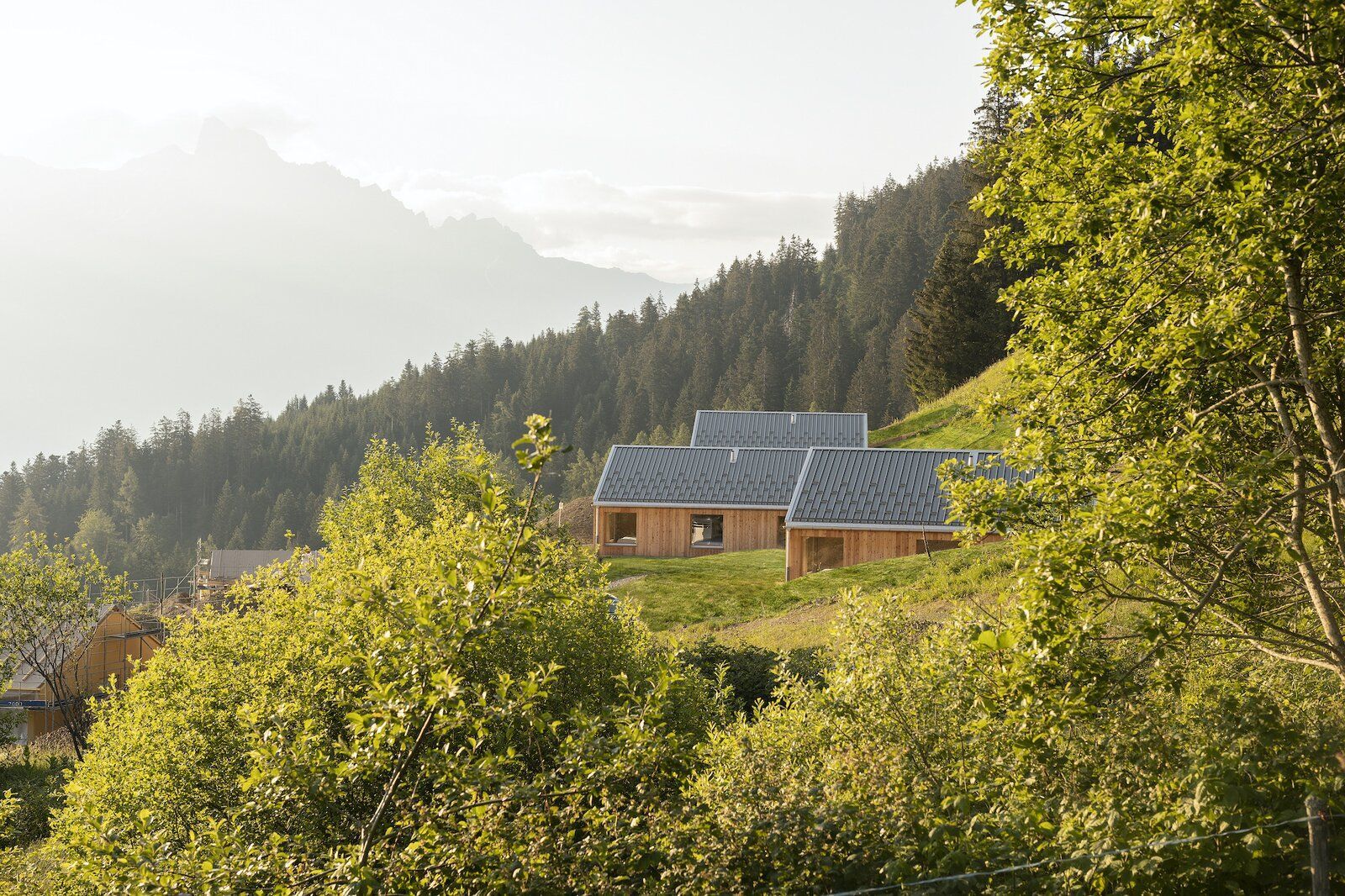 Экологически чистая деревня в Швейцарских Альпах