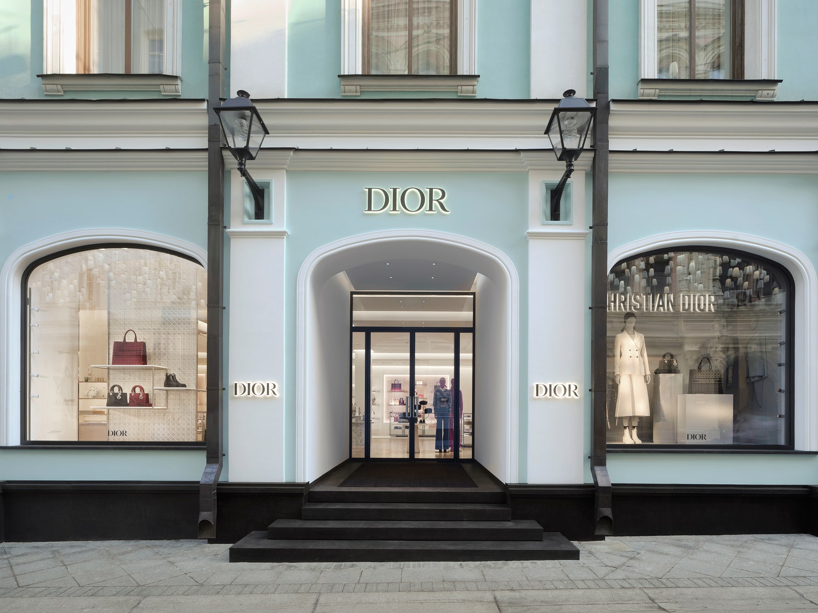 Обновленный бутик Dior в Столешниковом переулке