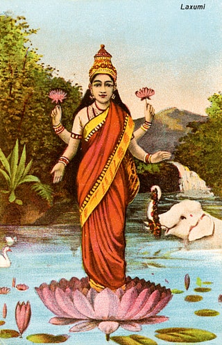 Традиционное изображение Лакшми индийской богини богатства процветания удачи и красоты.
