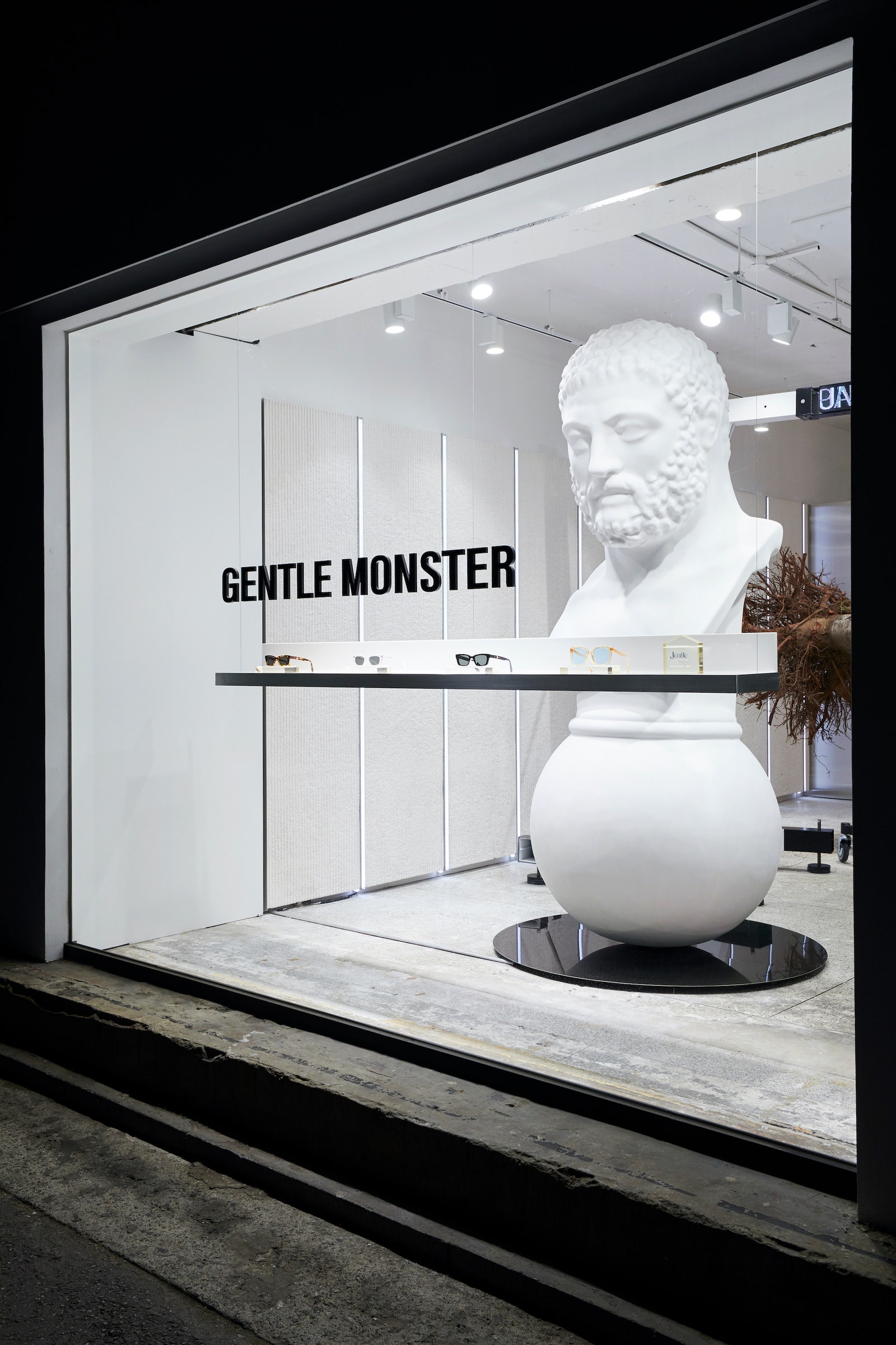 Галерея очков Gentle Monster в Сеуле