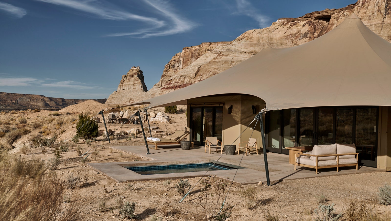 Отель Camp Sarika у каньона в Юте