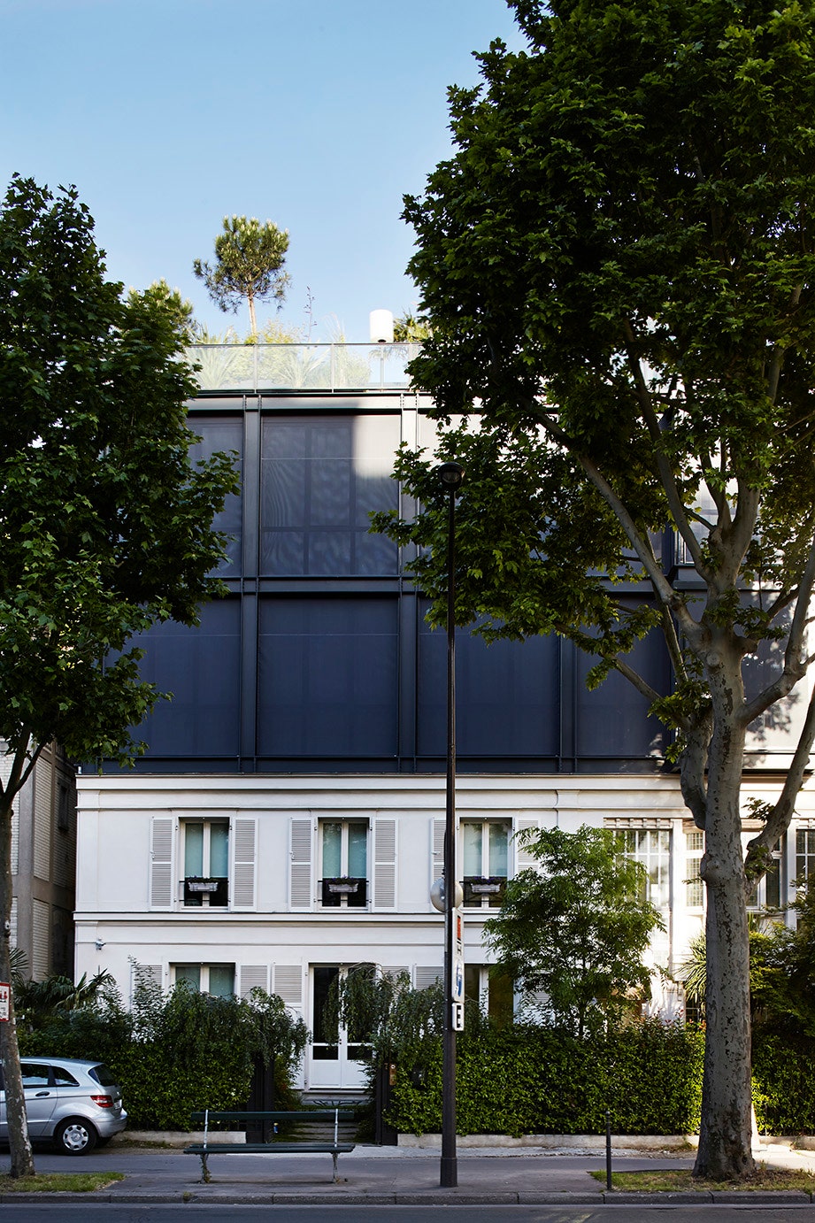 Дом дизайнера Джозефа Карама в Париже 550 м²