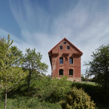 “Дом в руине” в Чехии