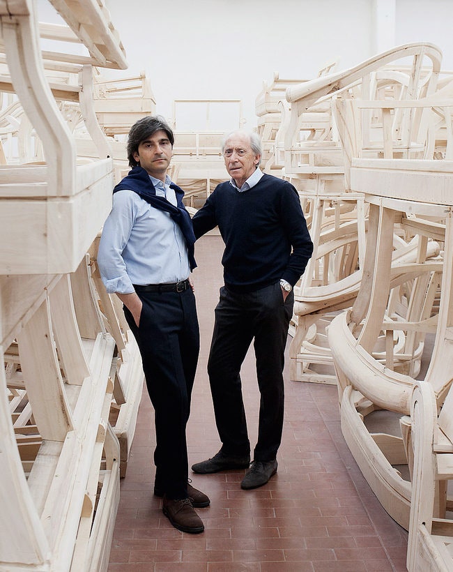 Два поколения Дзанабони основатель фабрики Витторио и его сын Массимо.