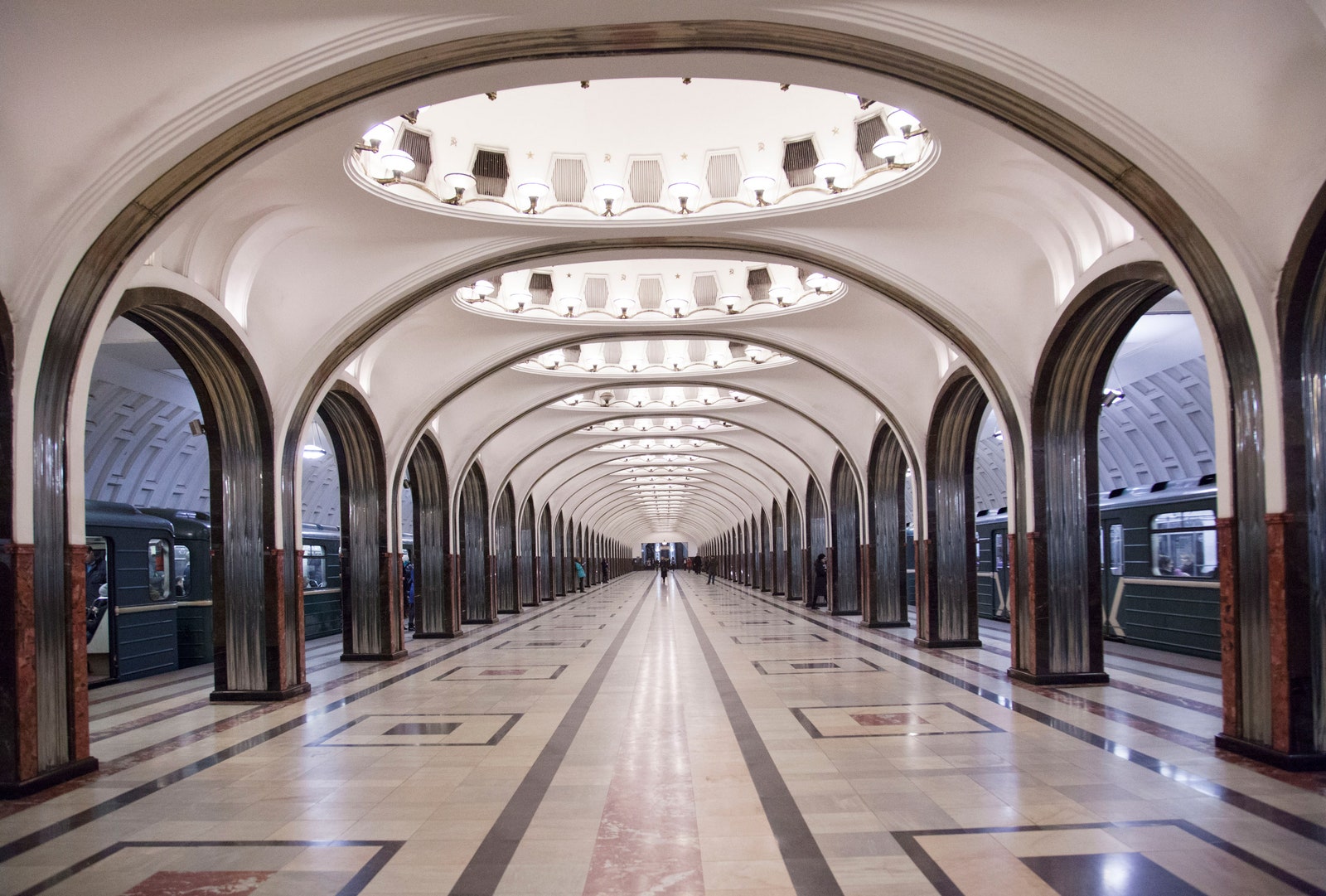 Московскому метро 85 лет 5 фактов об архитектуре подземки