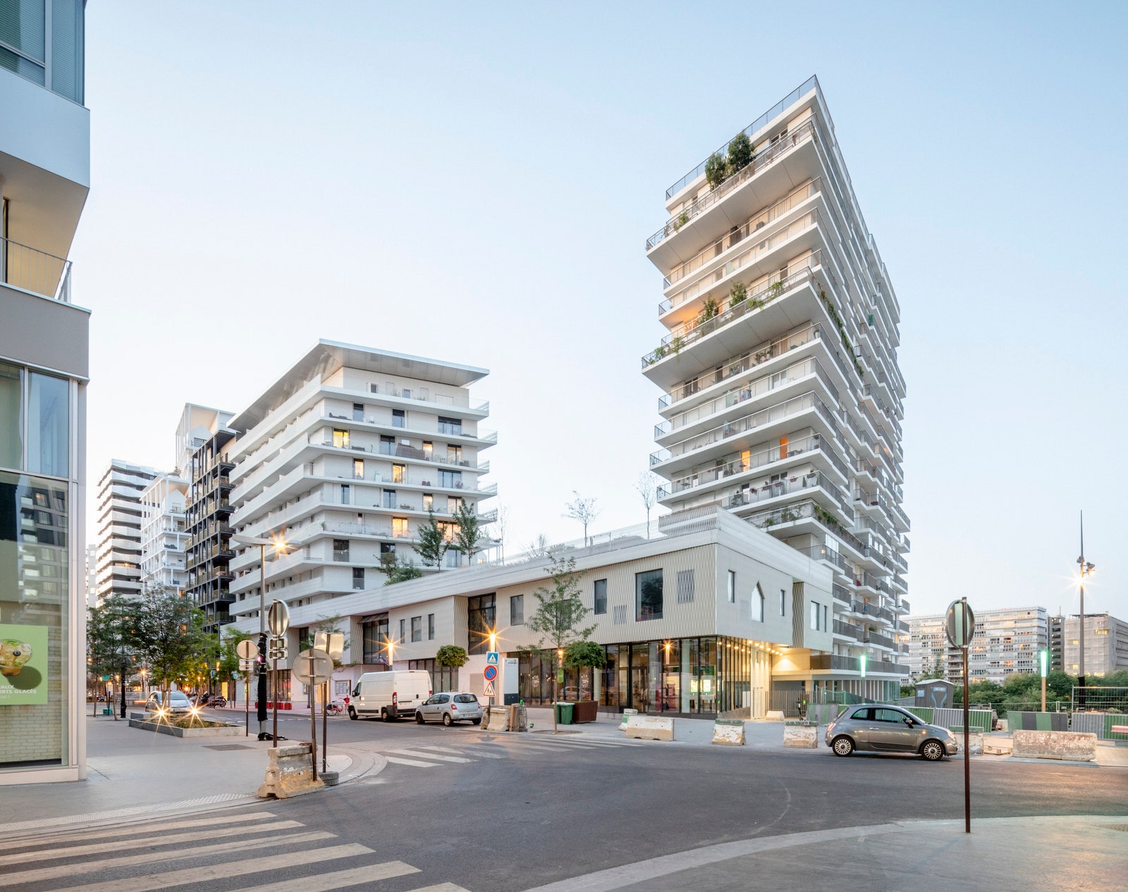 Социальный жилой комплекс в Париже