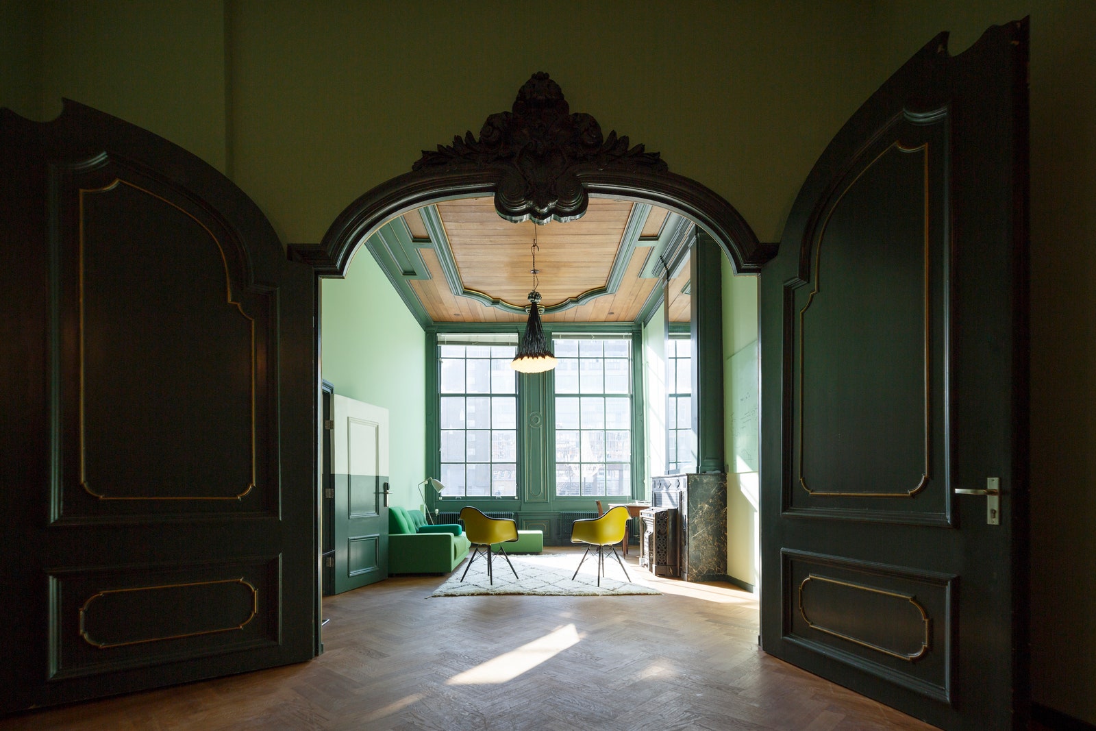 Воссоединение исторических домовблизнецов в проекте архитекторов HOH Architecten