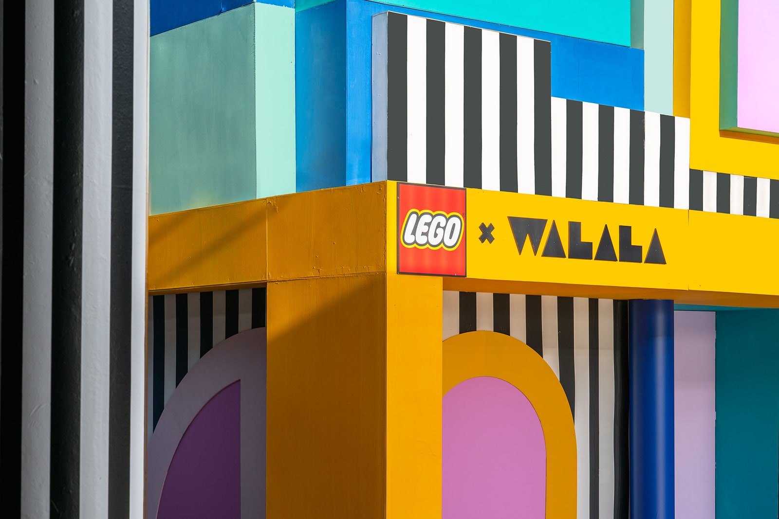 Интерактивная инсталляция Камиллы Валалы для Lego