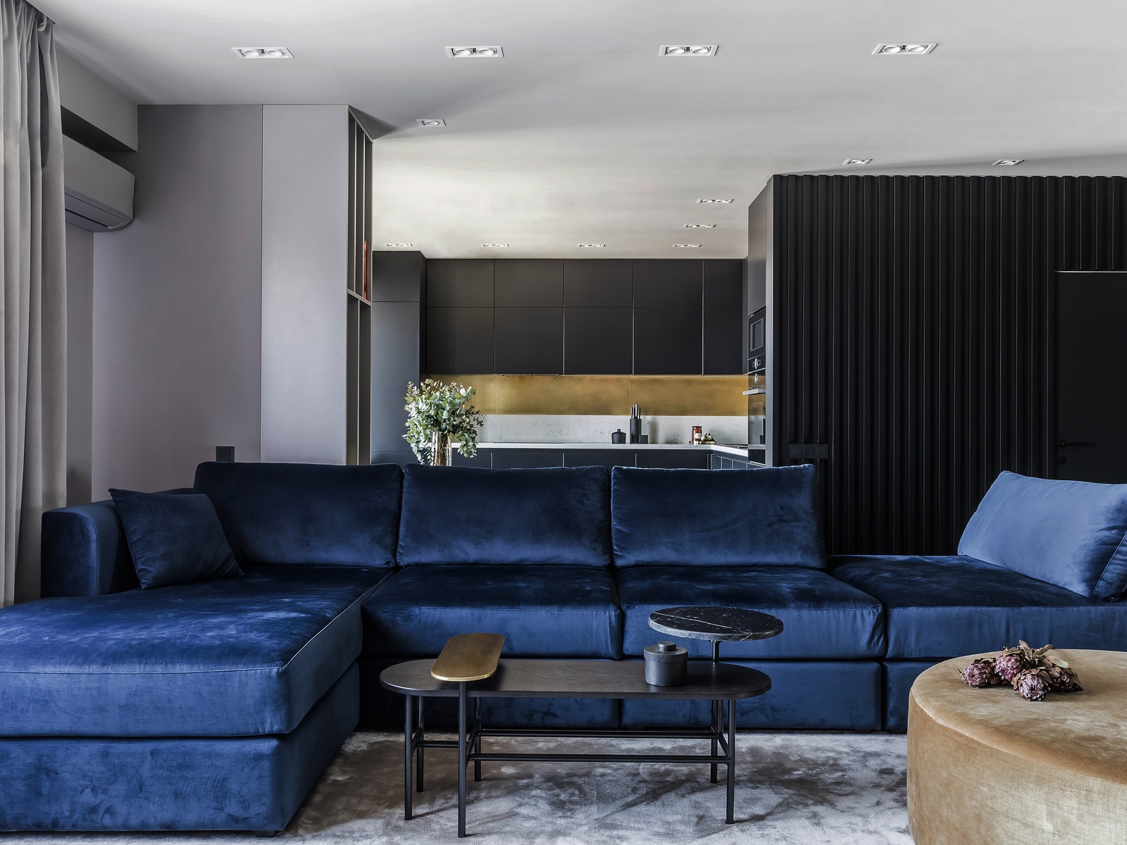 Квартира в центре Краснодара со смелыми решениями, 120 м²
