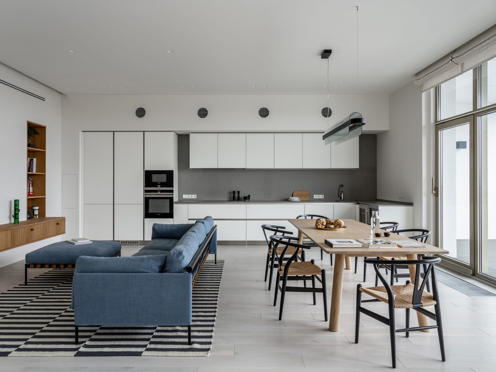 Квартира-лайнер по проекту Бориса Денисюка, 170 м²