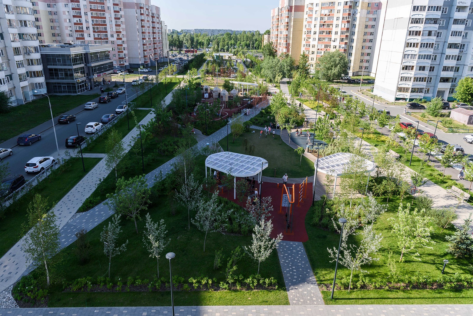 Бульвар Белые Цветы в Казани