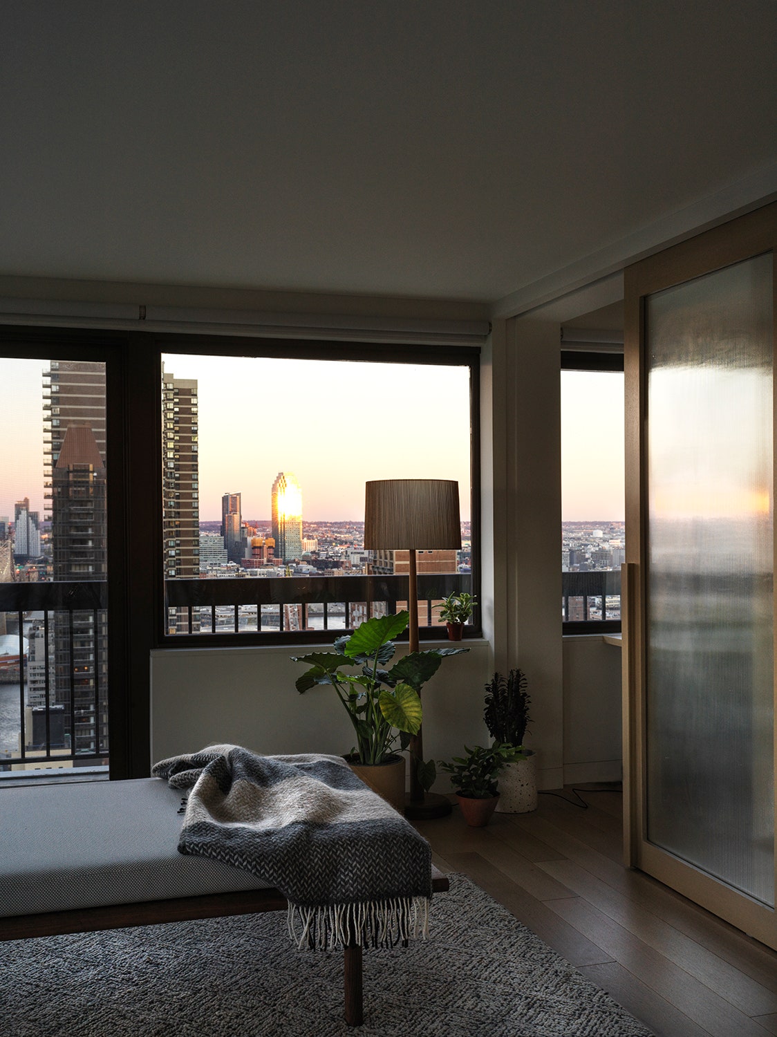 Апартаменты с видом на Манхэттен 120 м²