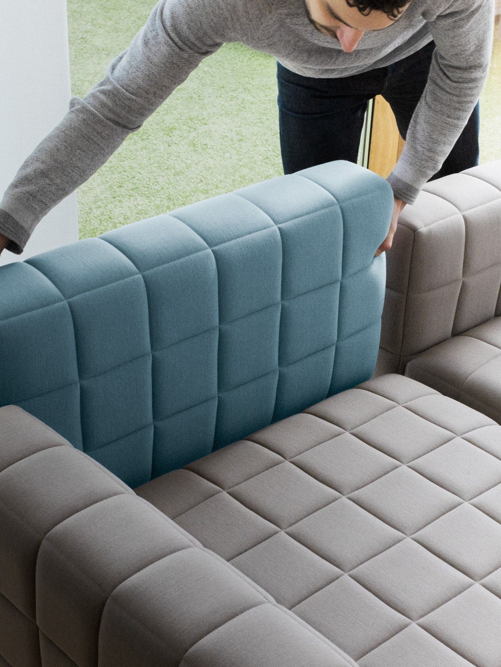 Модульный диван Voxel от бюро BIG