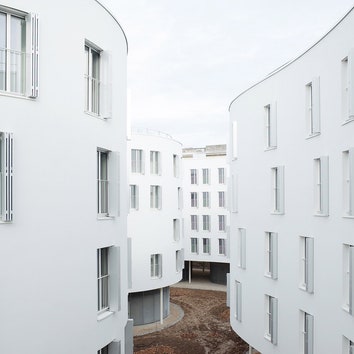 Социальное жилье в Париже по проекту бюро SANAA