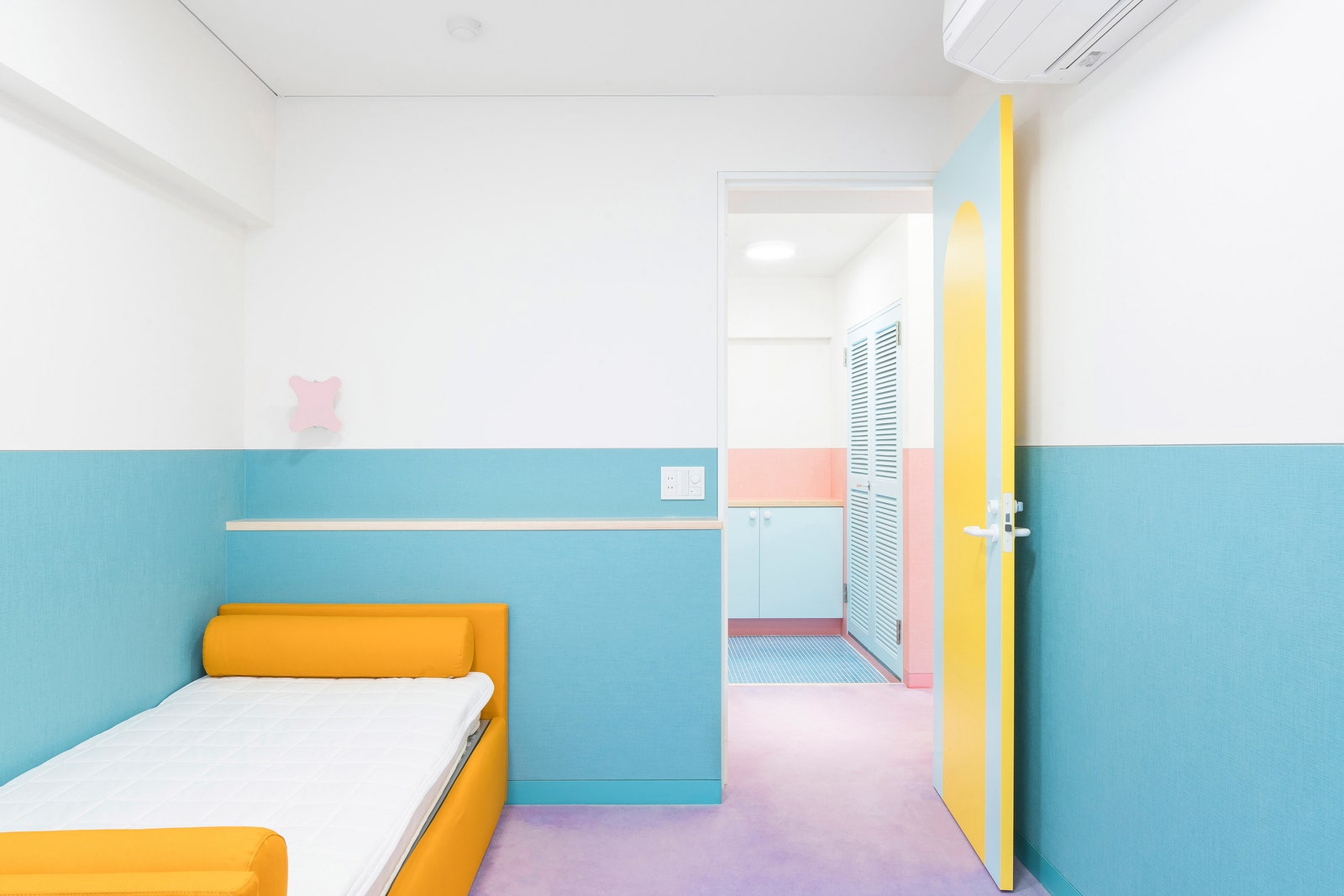 Пастельная квартираконструктор в Токио 160 м²