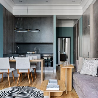 Квартира для любителя сложных цветов в Москве, 41 м²