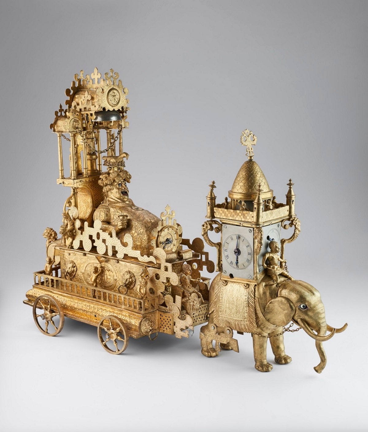 Часы “Бахус”. Германия Аугсбург конец XVI века. Бронза чеканка литье резьба. Музеи Московского Кремля.
