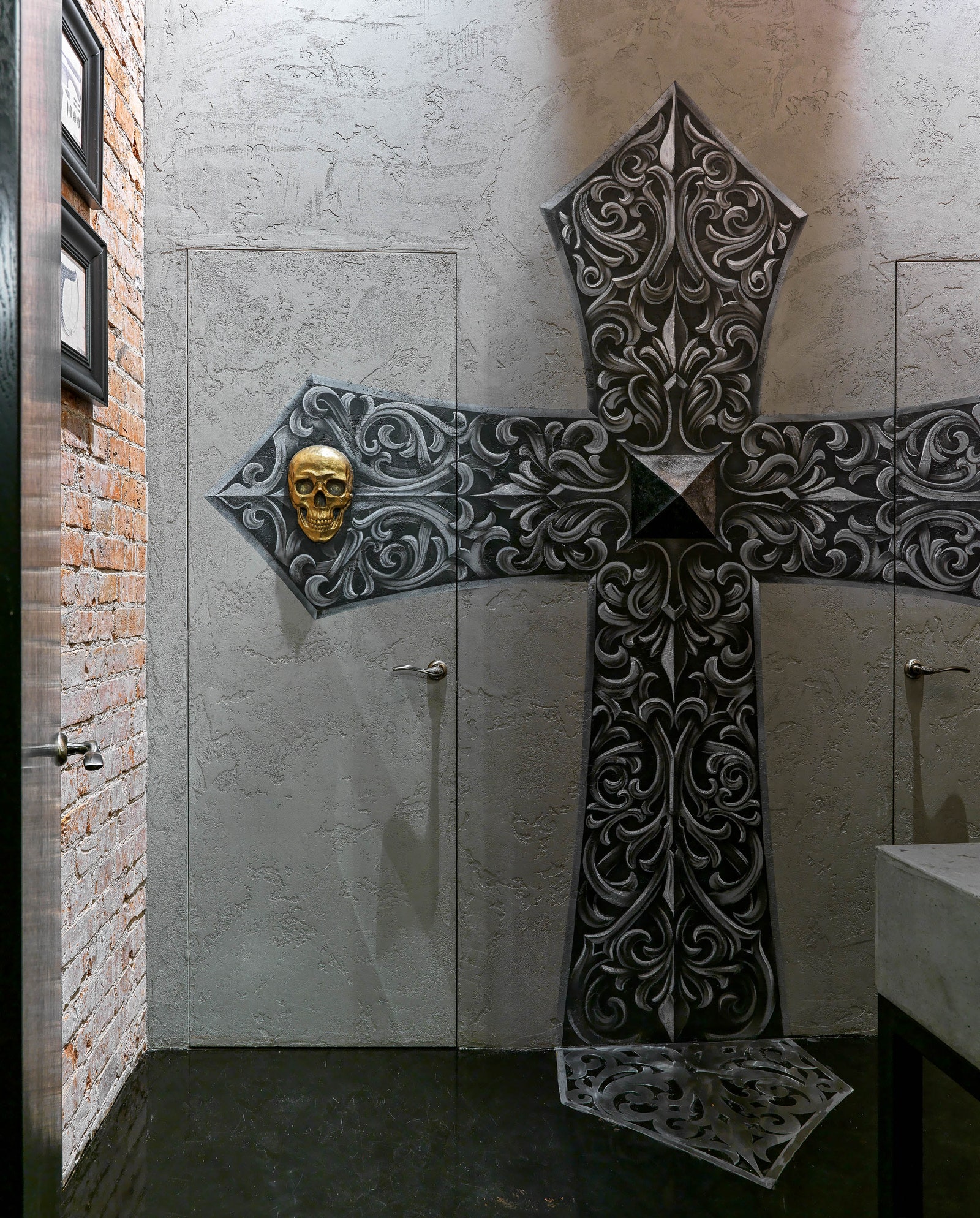 Клубный дом ювелирного бренда Saint Bones в Москве