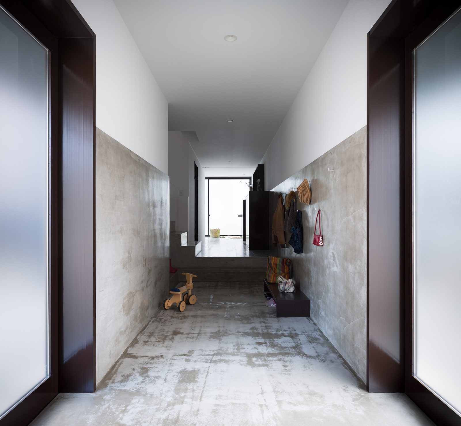 Узкий дом в Японии от бюро Form  Kouichi Kimura Architects