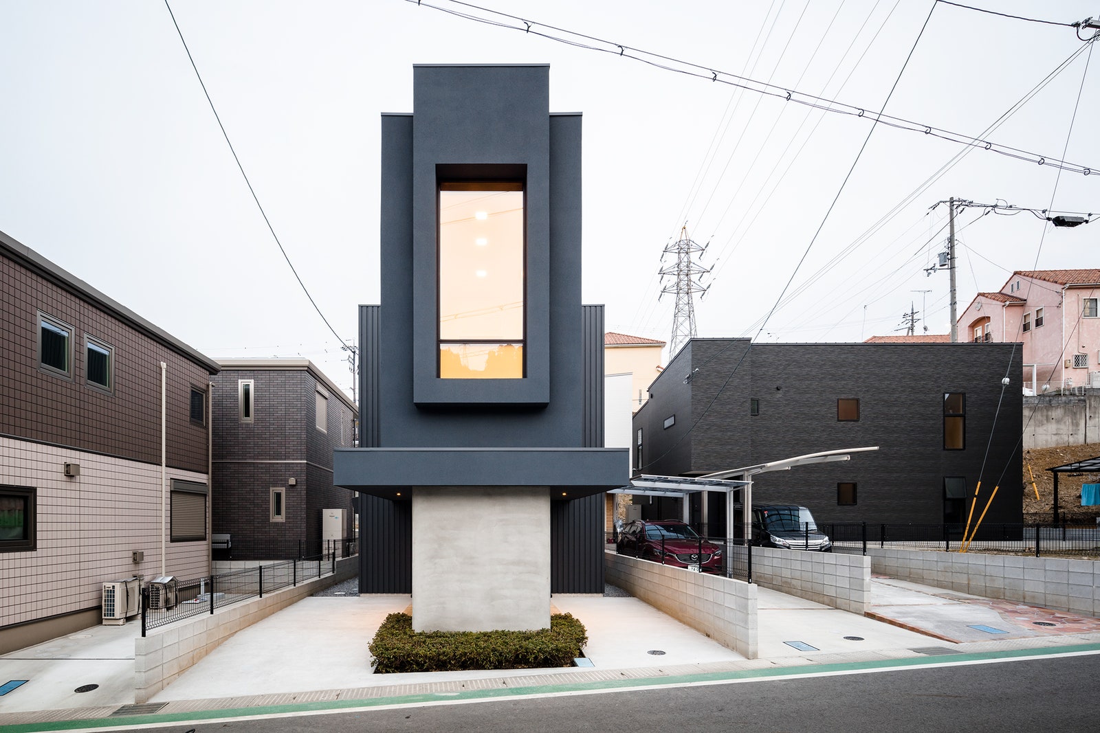 Узкий дом в Японии от бюро Form  Kouichi Kimura Architects