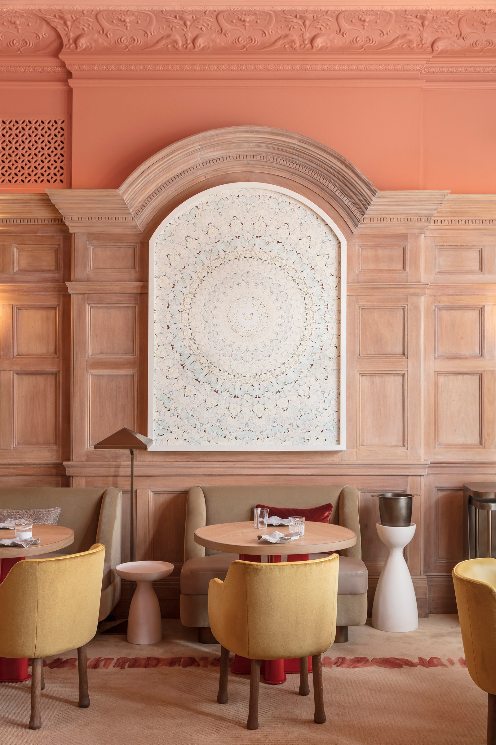 Обновленный ресторан Hlène Darroze по проекту Пьера Йовановича в Лондоне