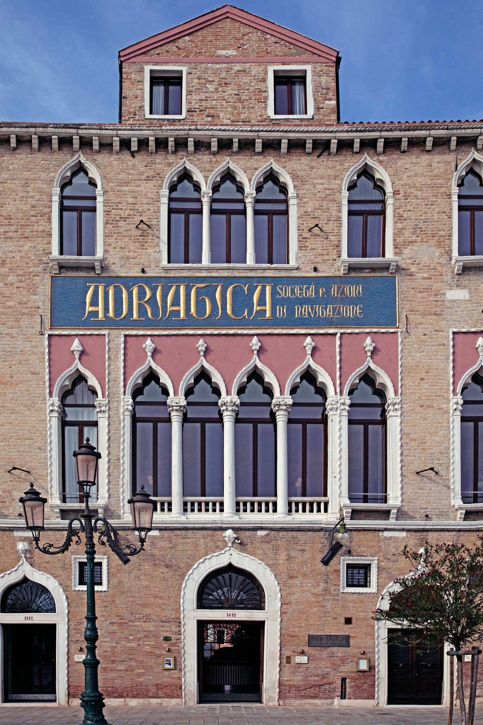 Смешение эпох и стилей в новом венецианском отеле Il Palazzo Experimental