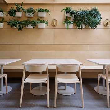 Обновленный ресторан Lady Marmalade в Торонто по проекту Омара Ганди