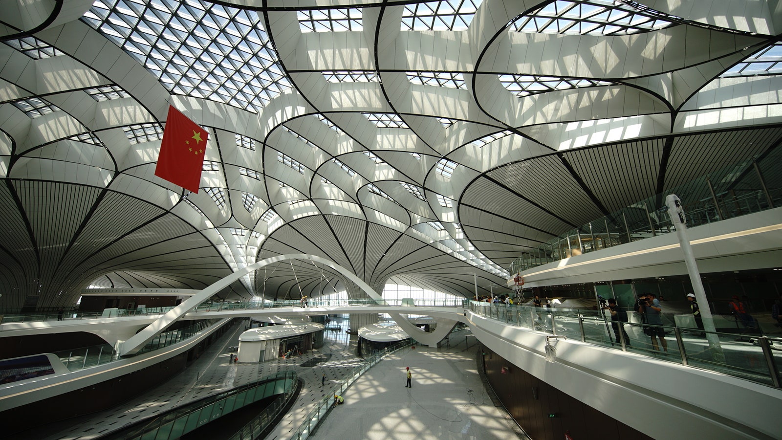 Крыша международного аэропорта Шоуду.