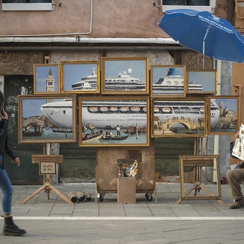 Уличное искусство: новая работа Бэнкси на биеннале в Венеции