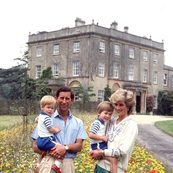 В гостях у королевской семьи: онлайн-тур по садам резиденции принца Чарльза в Глостершире